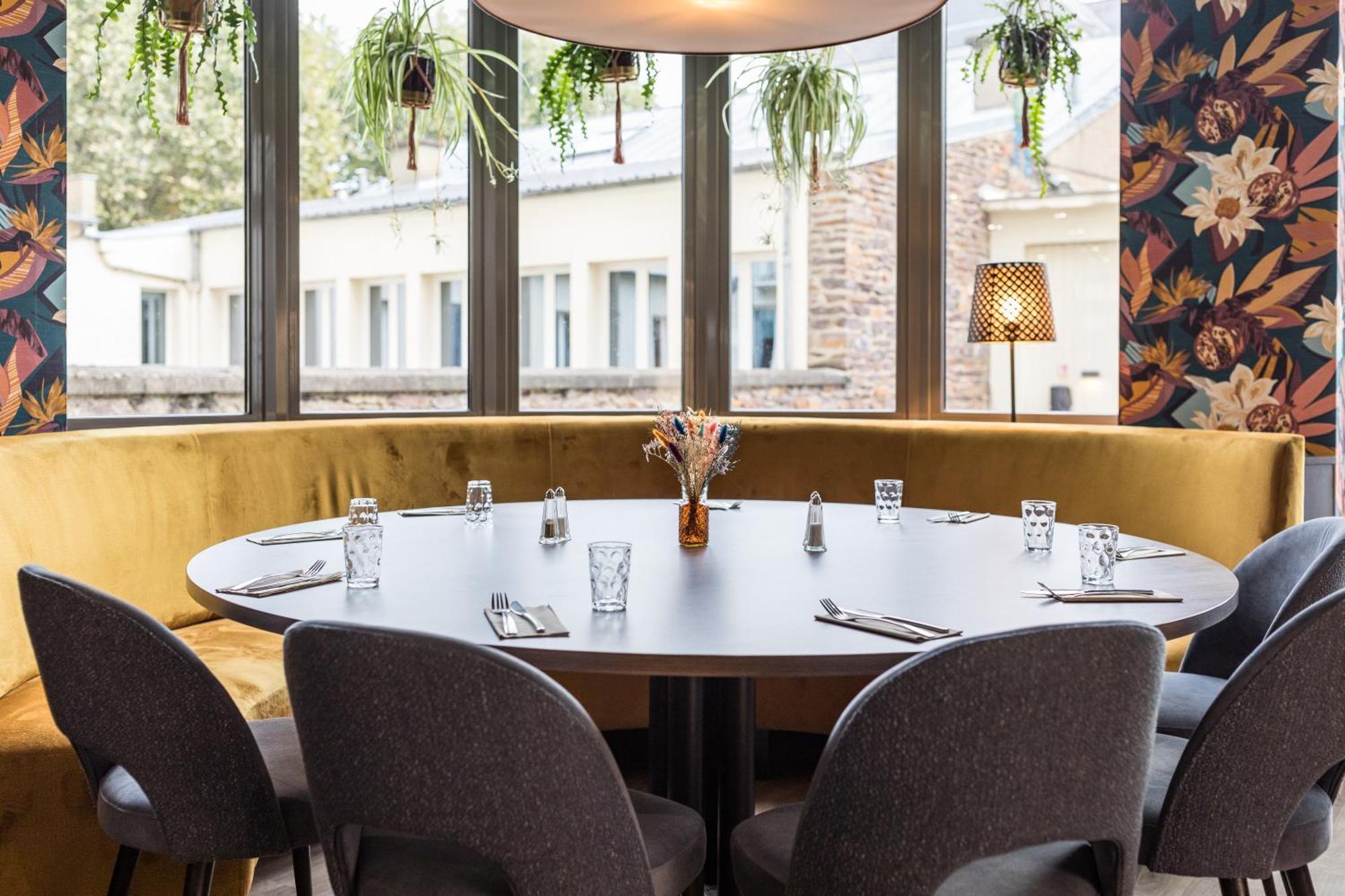 Hotel-Restaurant Le Victoria Rennes Exteriér fotografie