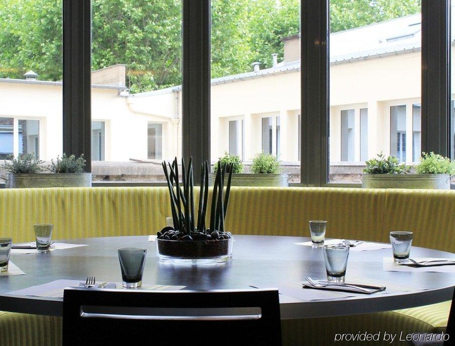 Hotel-Restaurant Le Victoria Rennes Restaurace fotografie